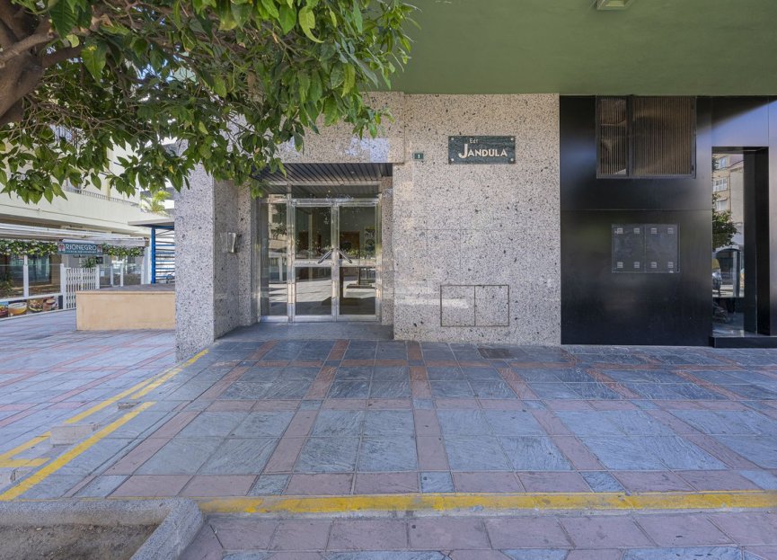 Resale - Apartment - Middle Floor Apartment - Fuengirola - Fuengirola Centro