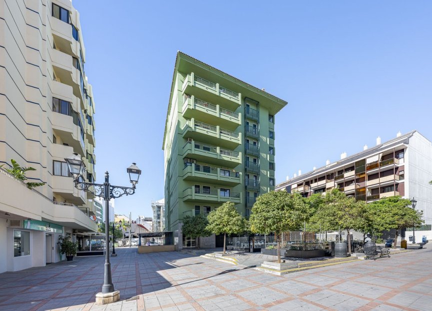 Resale - Apartment - Middle Floor Apartment - Fuengirola - Fuengirola Centro