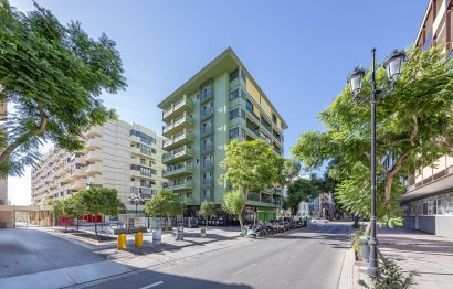 Resale - Apartment - Middle Floor Apartment - Fuengirola - Fuengirola Centro