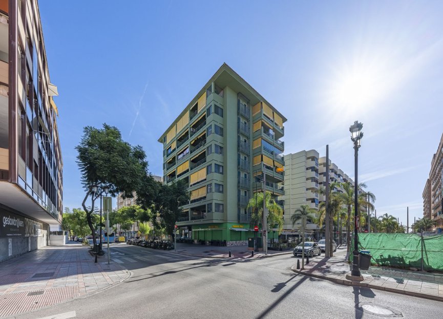 Resale - Apartment - Middle Floor Apartment - Fuengirola - Fuengirola Centro