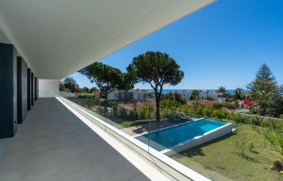 Resale - House - Detached Villa - Marbella - Marbesa