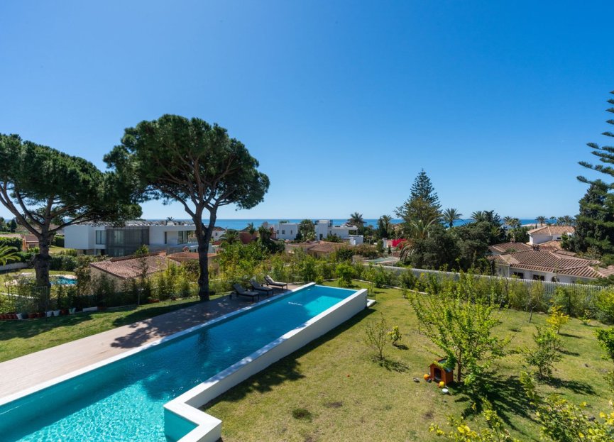 Resale - House - Detached Villa - Marbella - Marbesa