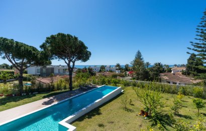 Resale - House - Detached Villa - Marbella - Marbesa