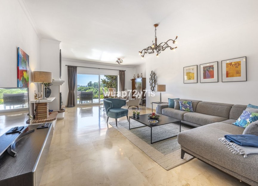 Resale - Ground floor apartment - Estepona - Estepona Centro