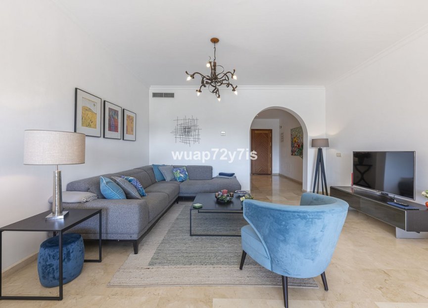 Resale - Ground floor apartment - Estepona - Estepona Centro