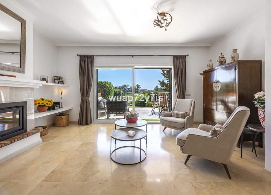 Resale - Ground floor apartment - Estepona - Estepona Centro