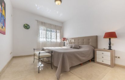 Resale - Ground floor apartment - Estepona - Estepona Centro