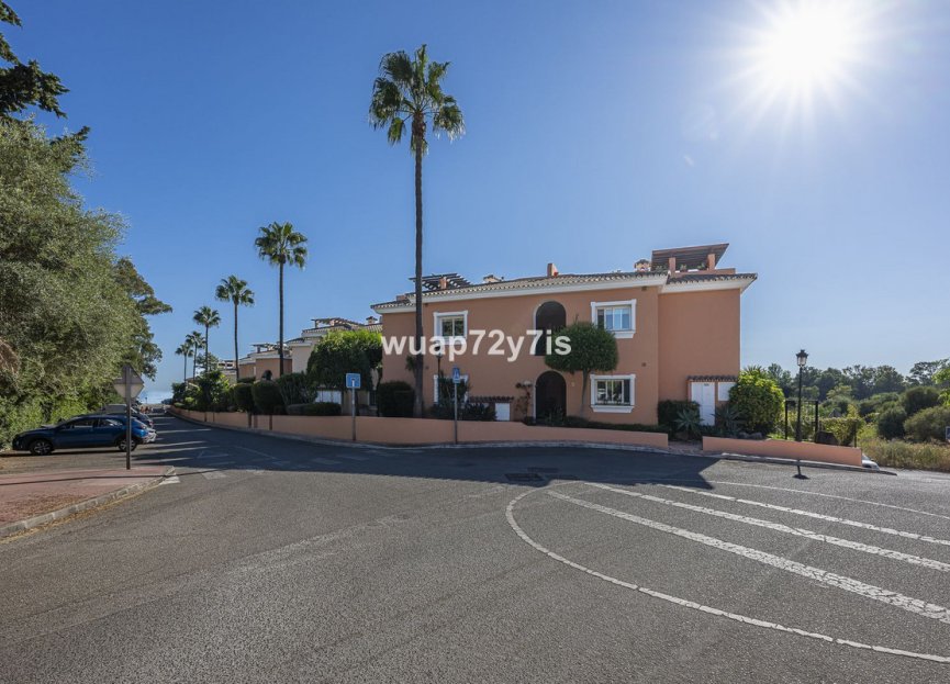 Resale - Ground floor apartment - Estepona - Estepona Centro