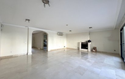 Reventa - House - Townhouse - Estepona - Benamara