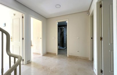 Reventa - House - Townhouse - Estepona - Benamara