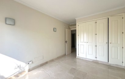 Reventa - House - Townhouse - Estepona - Benamara