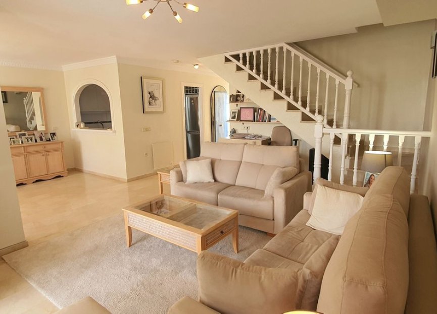 Resale - Apartment - Penthouse - Marbella - Marbesa