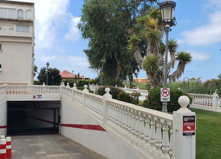 Resale - Apartment - Penthouse - Marbella - Marbesa