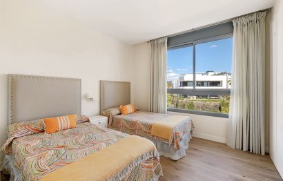 Resale - Apartment - Penthouse - Marbella - Santa Clara