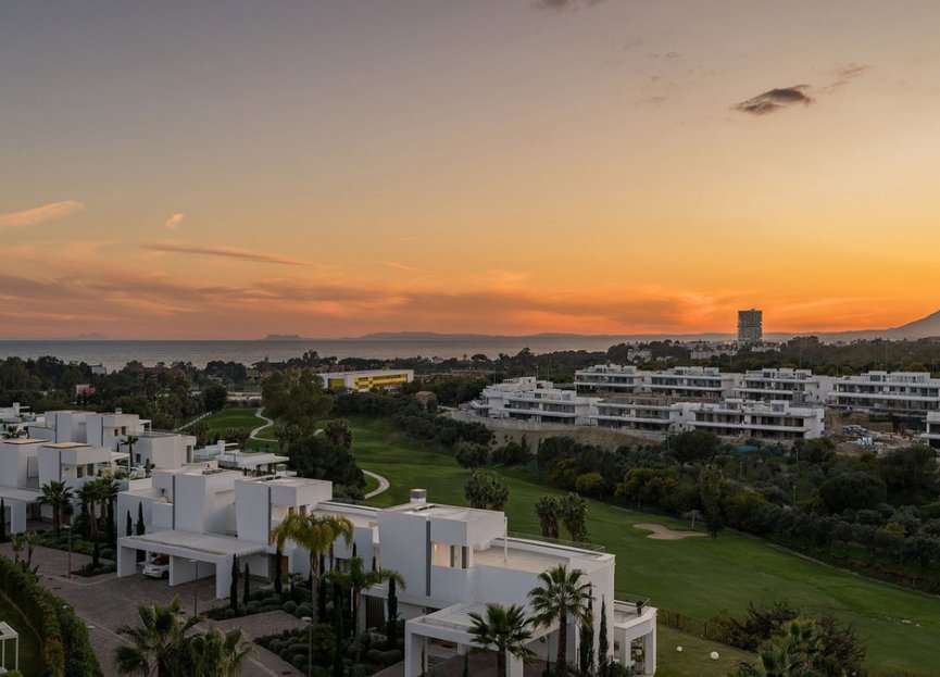 Resale - Apartment - Penthouse - Marbella - Santa Clara