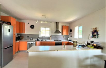 Reventa - House - Detached Villa - Estepona - Estepona Centro