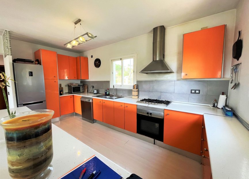 Reventa - House - Detached Villa - Estepona - Estepona Centro