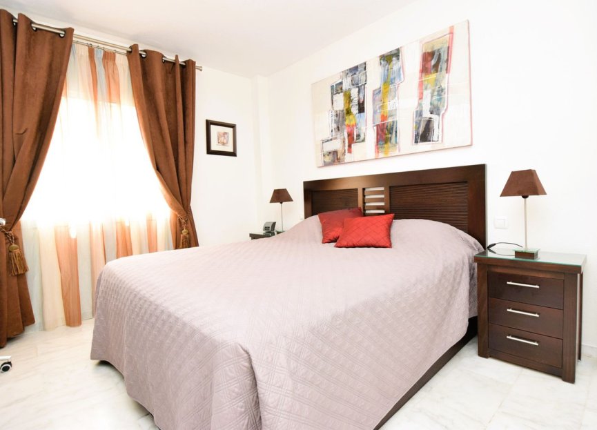 Resale - Apartment - Penthouse - Marbella - Reserva de Marbella