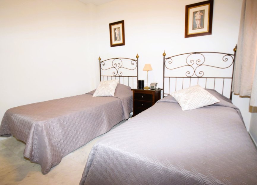 Resale - Apartment - Penthouse - Marbella - Reserva de Marbella