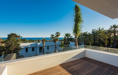 Resale - House - Detached Villa - Marbella - Marbesa