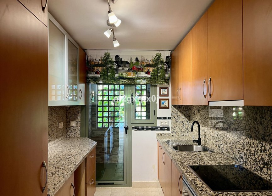 Reventa - Ground floor apartment - Benahavís - Benahavís Centro