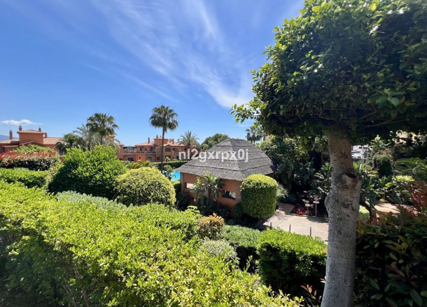 Reventa - Ground floor apartment - Benahavís - Benahavís Centro