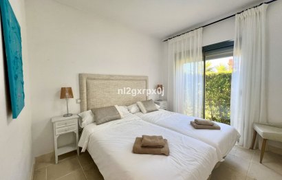 Reventa - Ground floor apartment - Benahavís - Benahavís Centro