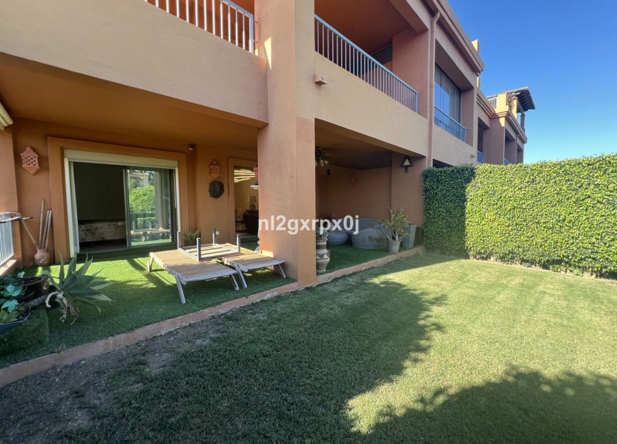 Reventa - Ground floor apartment - Benahavís - Benahavís Centro