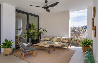 Resale - House - Detached Villa - Benalmádena - Benalmadena Costa