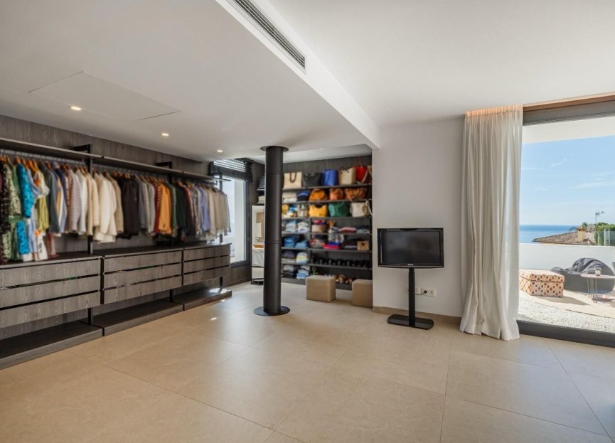 Resale - House - Detached Villa - Benalmádena - Benalmadena Costa