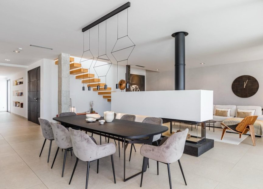 Resale - House - Detached Villa - Benalmádena - Benalmadena Costa