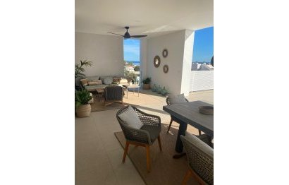 Resale - House - Detached Villa - Benalmádena - Benalmadena Costa