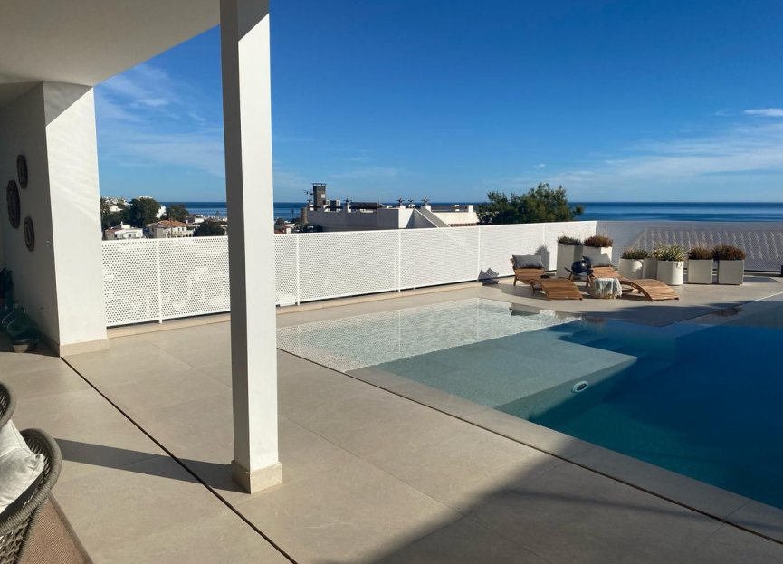 Resale - House - Detached Villa - Benalmádena - Benalmadena Costa