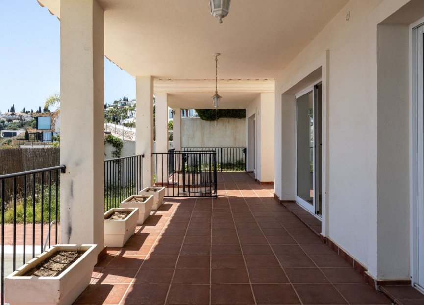 Resale - House - Detached Villa - Benalmádena - Benalmadena Centro