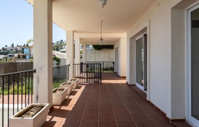 Resale - House - Detached Villa - Benalmádena - Benalmadena Centro