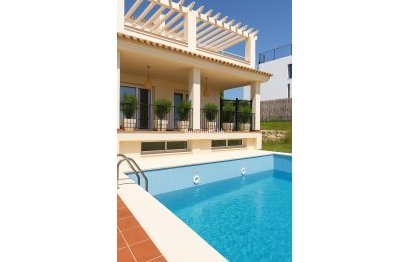 Resale - House - Detached Villa - Benalmádena - Benalmadena Centro