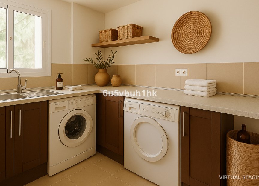 Resale - House - Detached Villa - Benalmádena - Benalmadena Centro