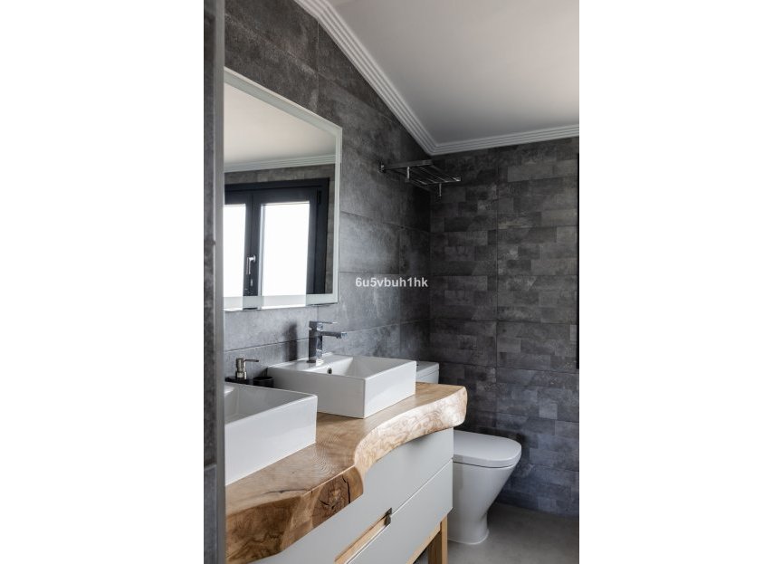 Resale - House - Townhouse - Marbella - El Rosario