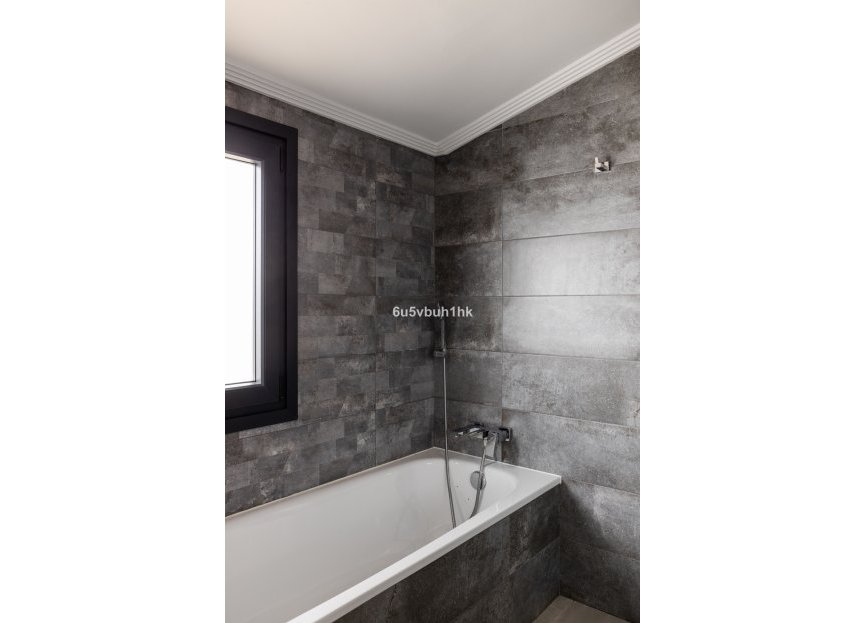 Resale - House - Townhouse - Marbella - El Rosario