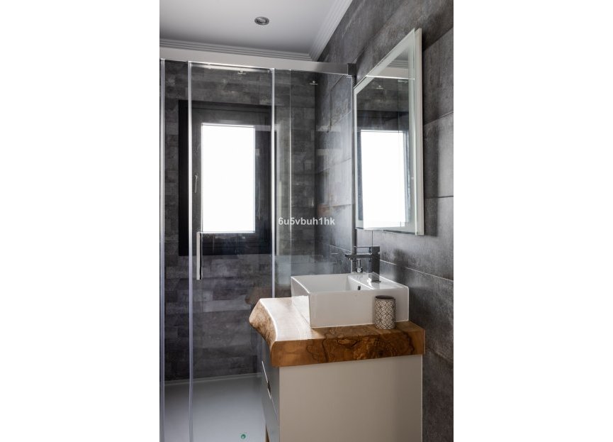 Resale - House - Townhouse - Marbella - El Rosario