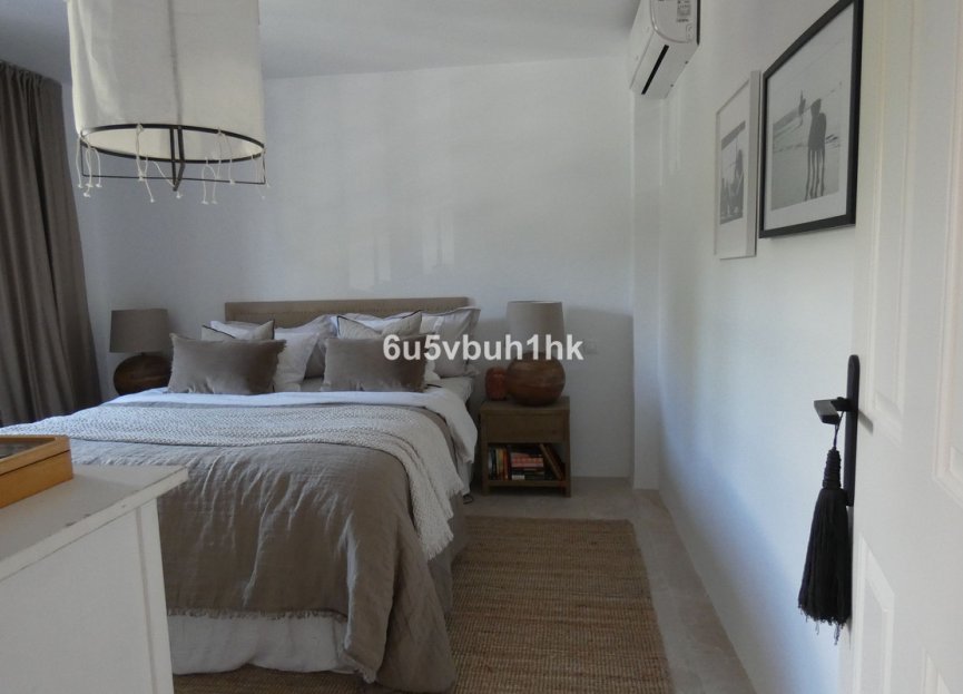 Resale - Apartment - Middle Floor Apartment - Manilva - La Duquesa