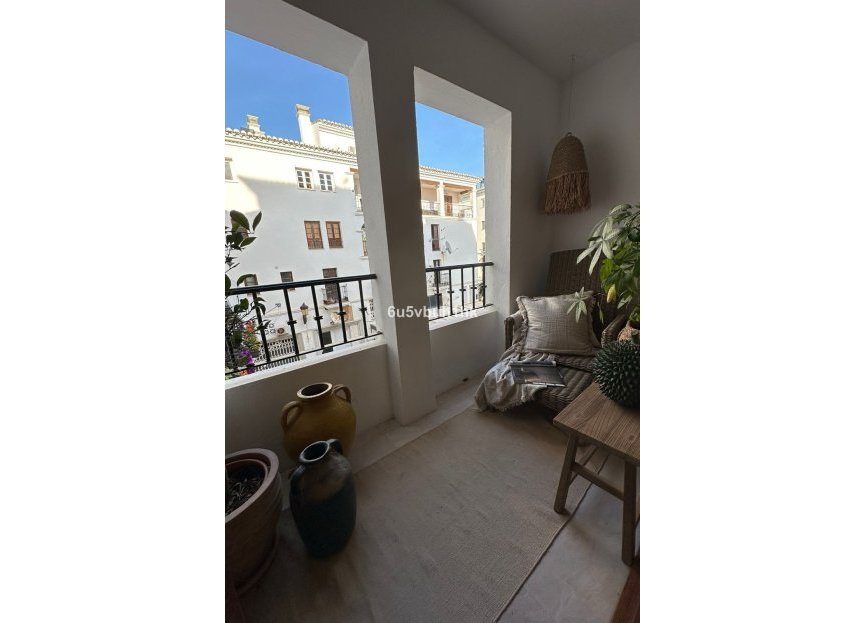 Resale - Apartment - Middle Floor Apartment - Manilva - La Duquesa
