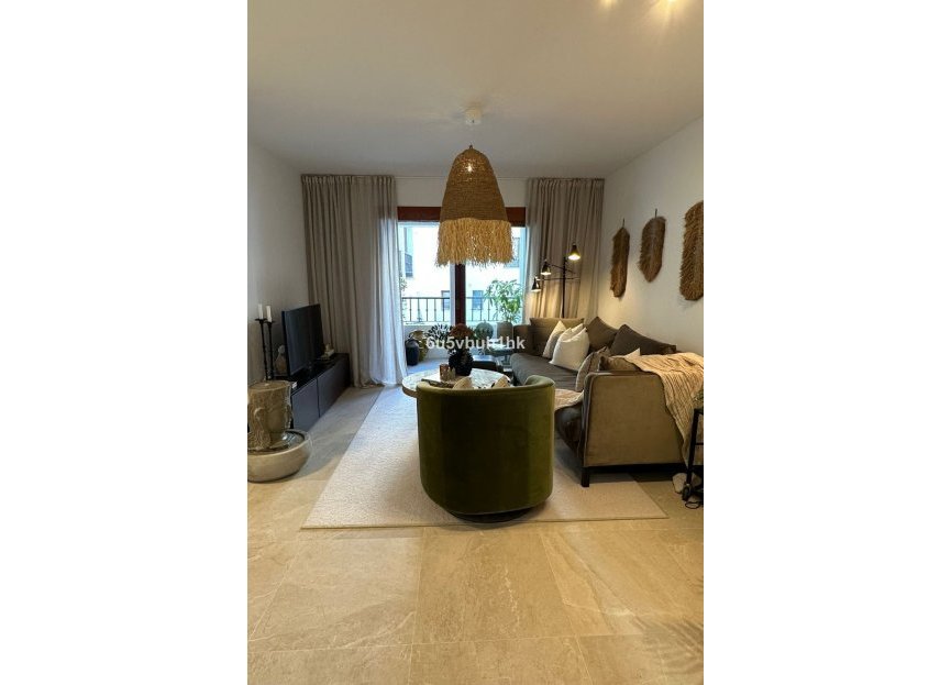 Resale - Apartment - Middle Floor Apartment - Manilva - La Duquesa