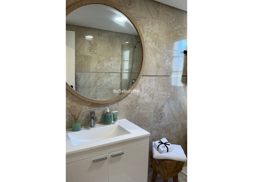 Resale - Apartment - Middle Floor Apartment - Manilva - La Duquesa