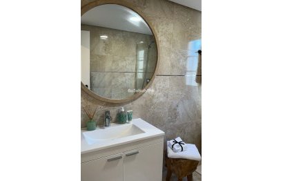 Resale - Apartment - Middle Floor Apartment - Manilva - La Duquesa