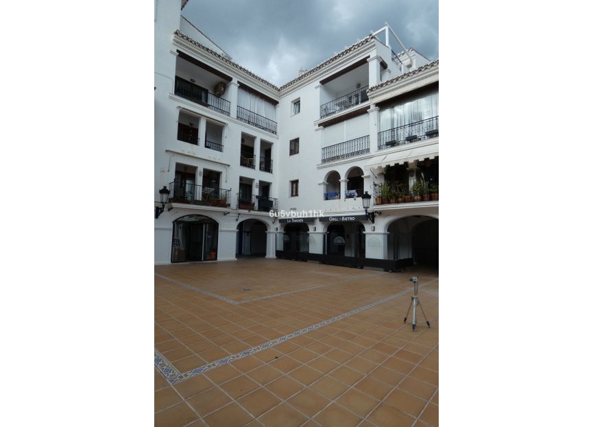 Resale - Apartment - Middle Floor Apartment - Manilva - La Duquesa