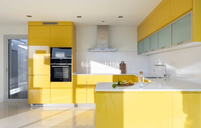 Resale - Apartment - Penthouse - Fuengirola - Fuengirola Centro