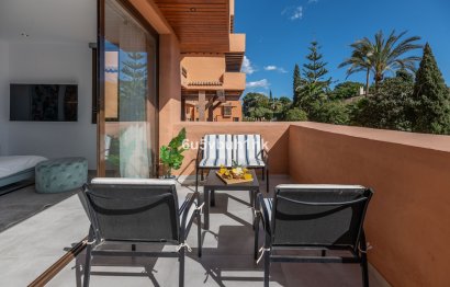 Resale - Apartment - Middle Floor Apartment - Estepona - Estepona Centro
