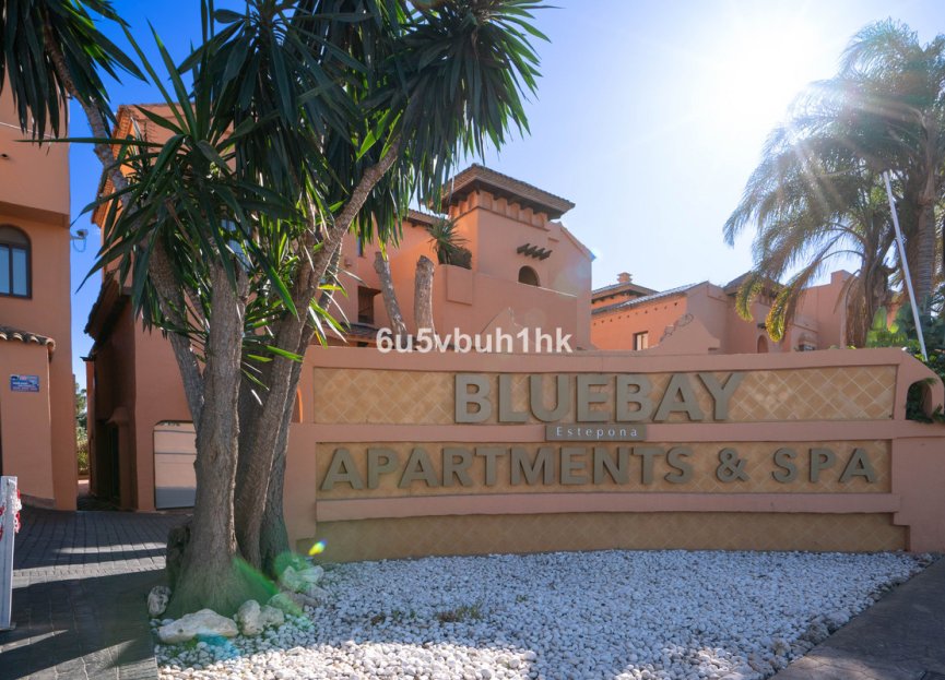 Resale - Apartment - Middle Floor Apartment - Estepona - Estepona Centro