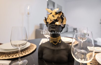 Resale - Apartment - Middle Floor Apartment - Estepona - Estepona Centro